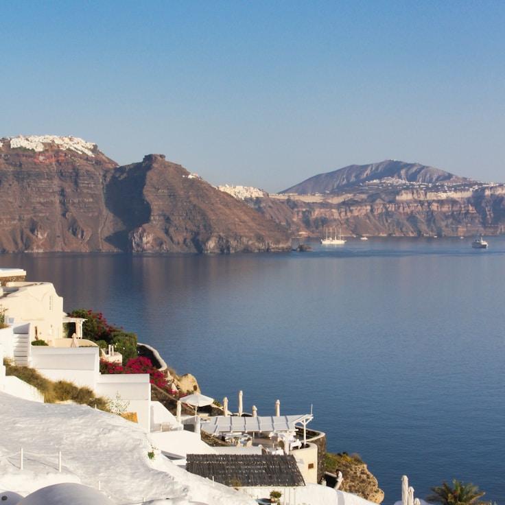 Outdoor terrace seating suitable for families in Lisbon
