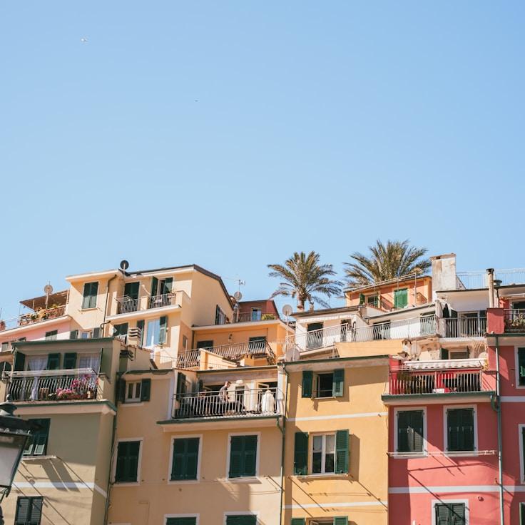 Family terraces and cafГ©s for calm evenings in Lisbon